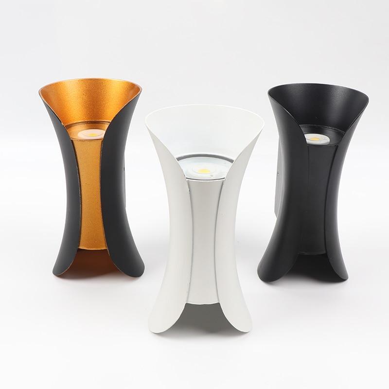 Lampă de Perete LED Calyxor Curvată pentru Exterior
