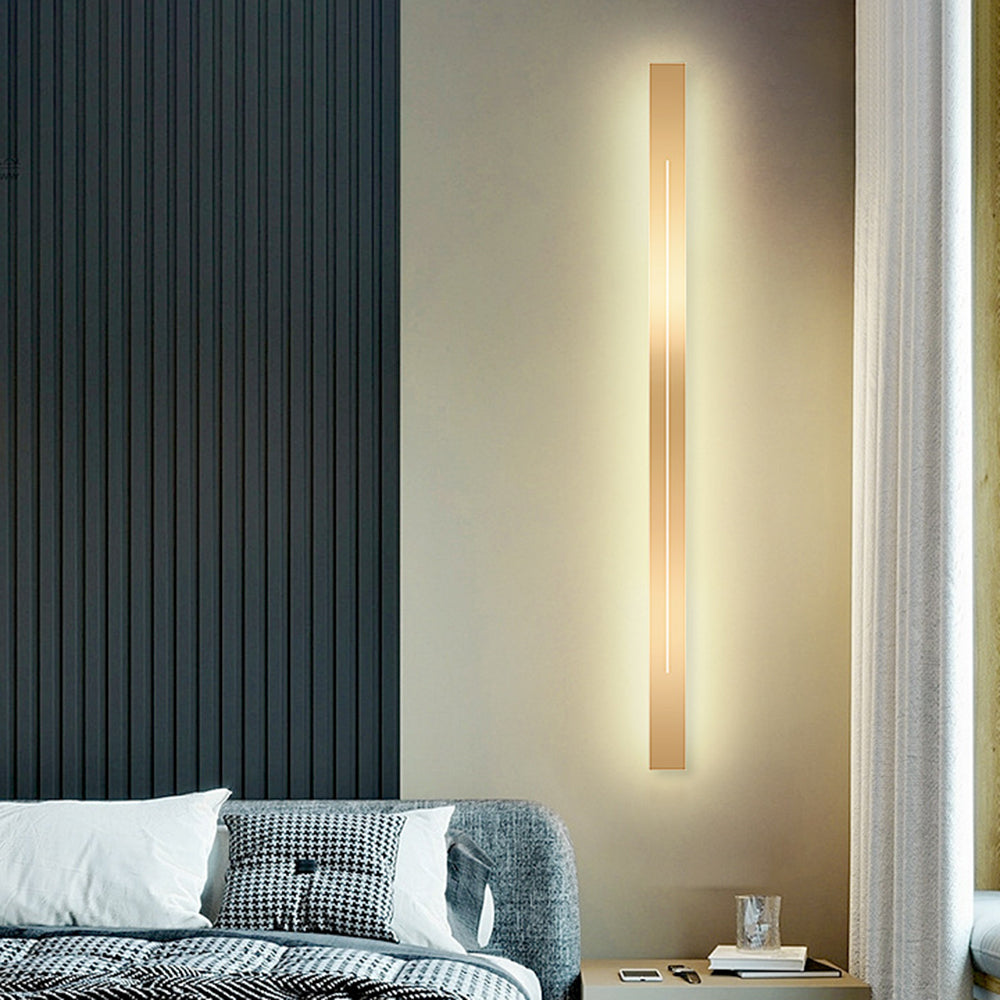 Lampă de perete Valtia LED modernă, simplă, de interior