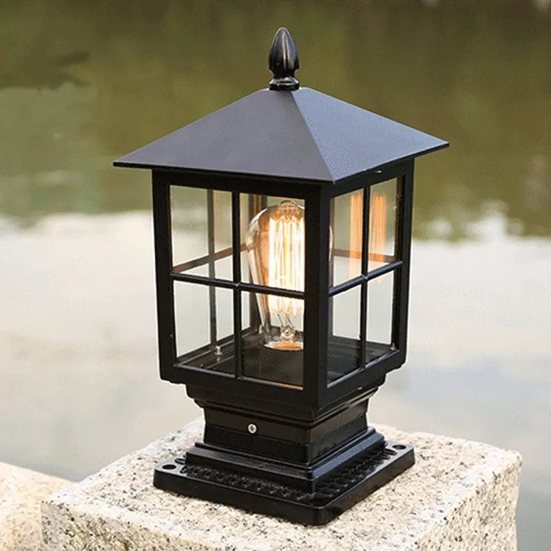 Stâlp de iluminat exterior Arvico, modern, cu felinar de sticlă, LED