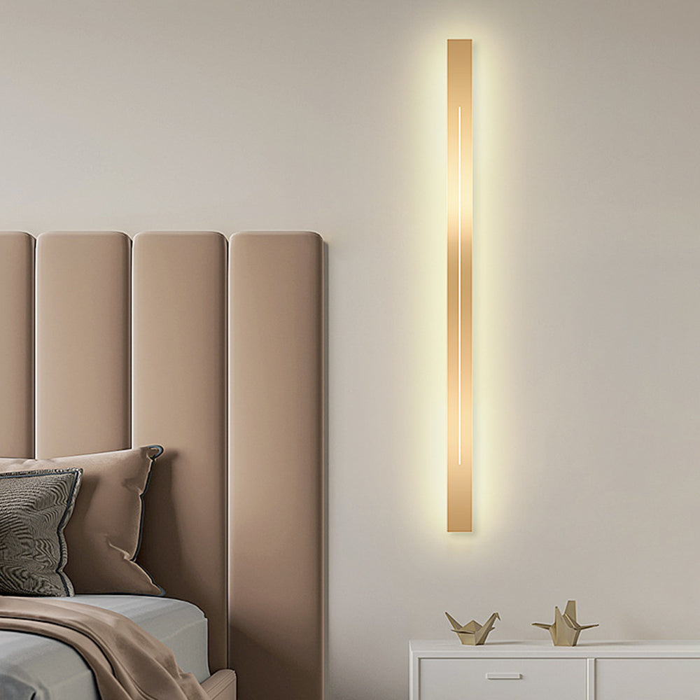 Lampă de perete Valtia LED modernă, simplă, de interior
