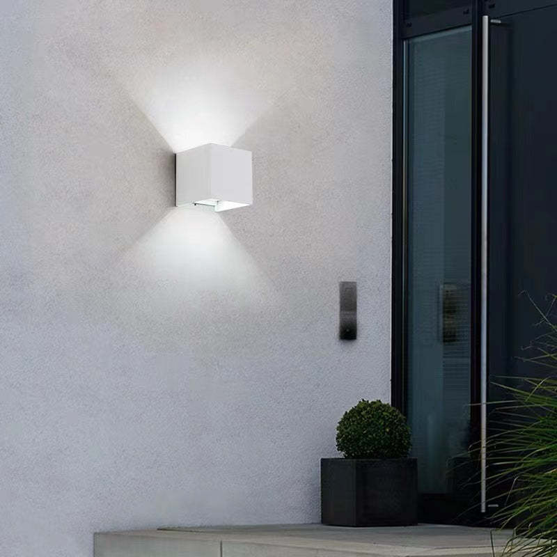 Eronil Lampă de perete LED pătrată modernă reglabilă pentru exterior