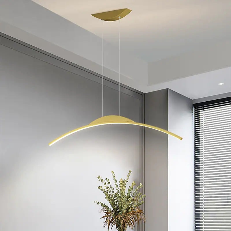 Lampă suspendată liniară minimalistă Xeli cu telecomandă