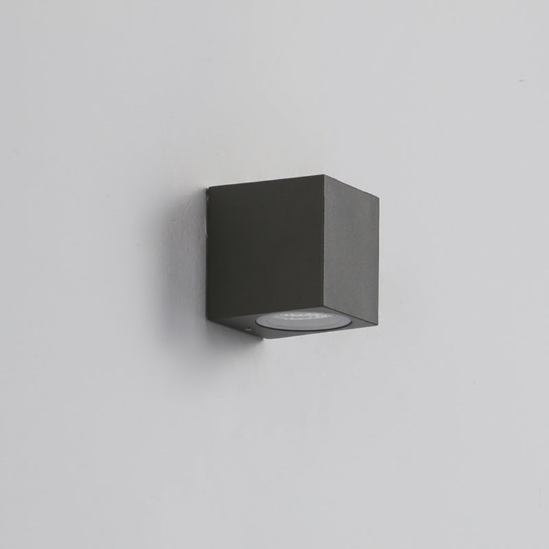 Lampă de perete de exterior Koraq, minimalistă, pătrată, neagră