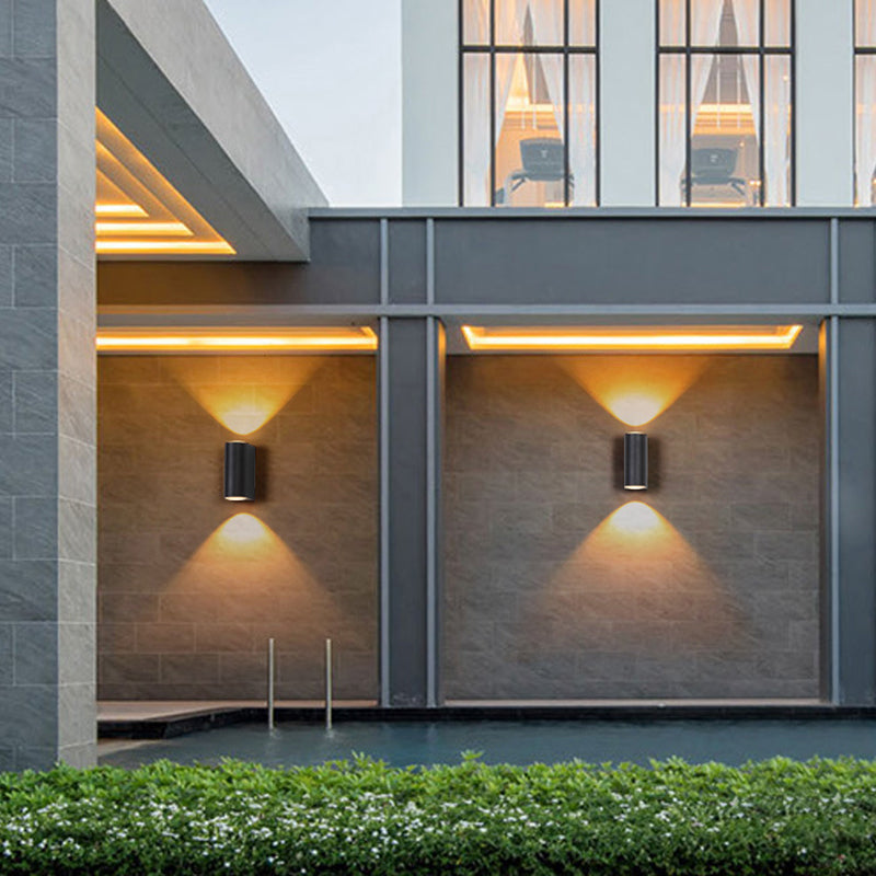 Lampă de perete de exterior Koraq, minimalistă, pătrată, neagră