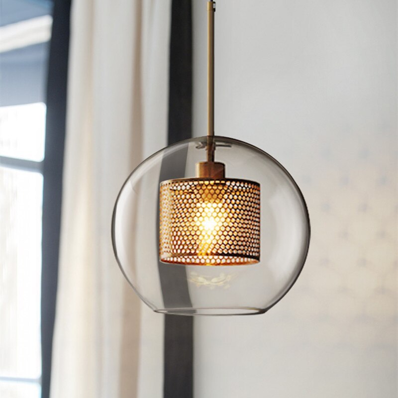 Lampă suspendată Nerel aurie contemporană, sticlă, glob/cilindrică