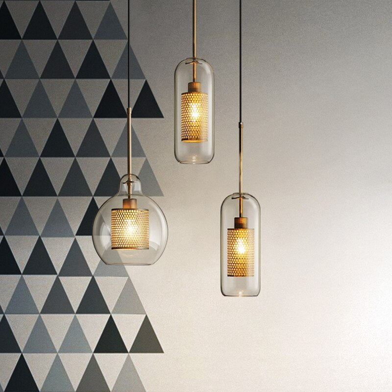 Lampă suspendată Nerel aurie contemporană, sticlă, glob/cilindrică