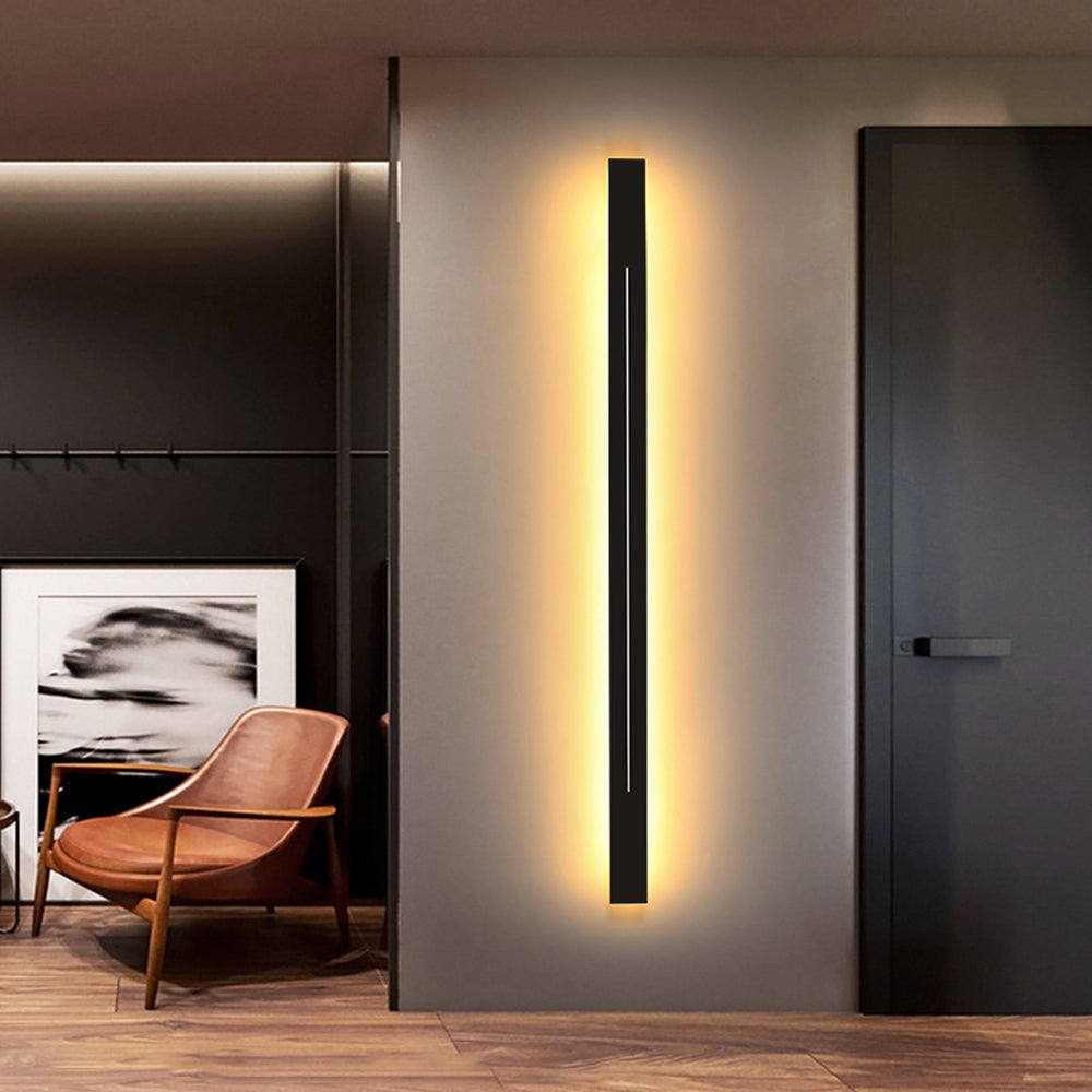 Lampă de perete Valtia LED modernă, simplă, de interior