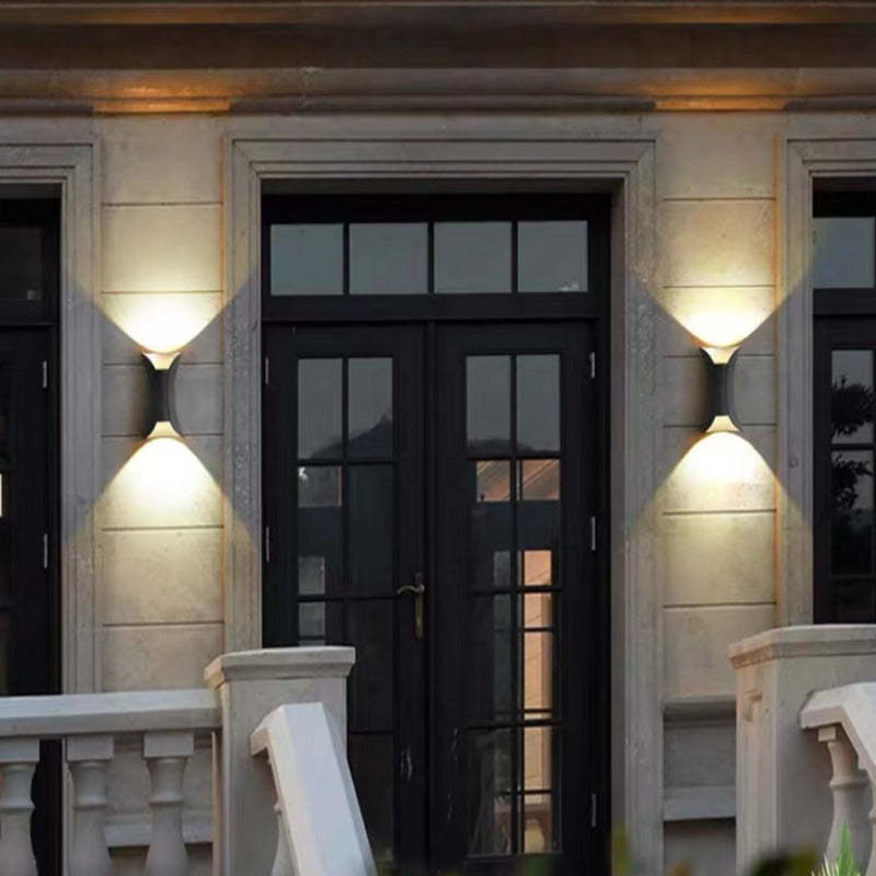 Lampă de Perete LED Calyxor Curvată pentru Exterior